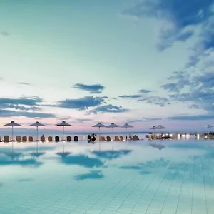 Resort Louis Apostolata Island
